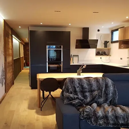 Spot, Exceptl 80 M2, Centre Alpe D Huez, Au Pied, Menandiere, 8 Pers, 3ch, 3sdb * Alpe d'Huez